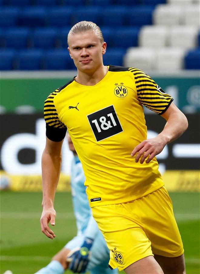 前女篮主帅李亚光：娶羽毛球国手为妻，奥运夺银后升官，65岁被抓