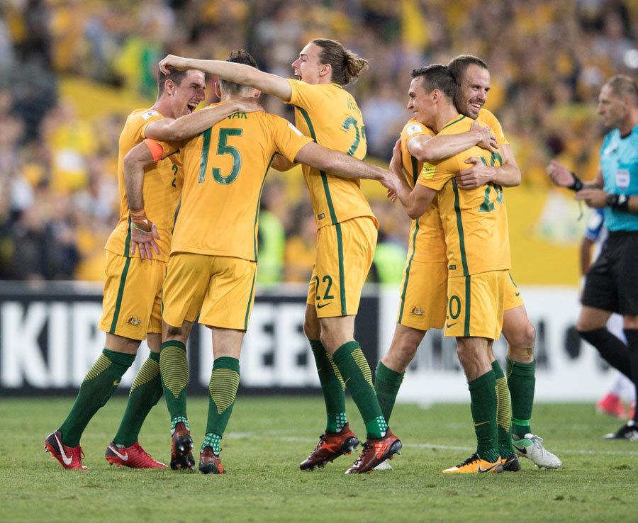 2025年至今全球最畅销的足球球衣：亚马尔居首，梅西第二（2025年迄今全球足球球衣销量榜：亚马尔称冠，梅西位列第二）