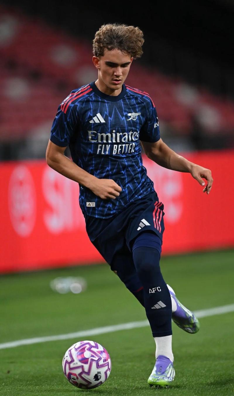 西甲前瞻：赫塔菲冲主场连胜，马竞盼取5连胜继续施压前3（西甲前瞻：赫塔菲剑指主场再胜，马竞力争五连胜紧追前三）