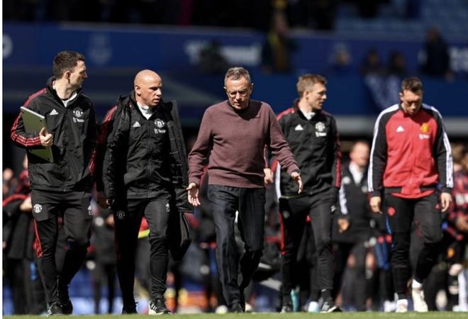 韩媒爆料：将在明年LCK杯中试点“教练语音”