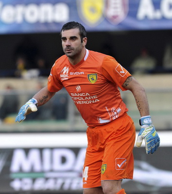 太阳队三分雨浇灭对手